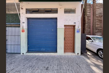 Apartamento para alugar com 105m², 2 quartos e sem vagaFachada 