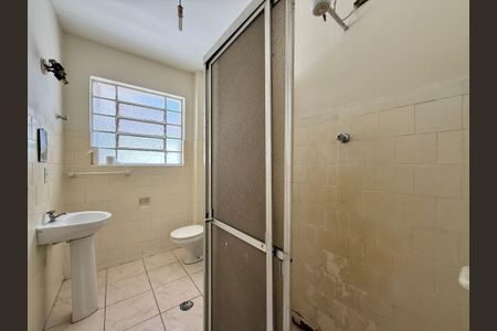 Apartamento para alugar com 105m², 2 quartos e sem vagaBanheiro 