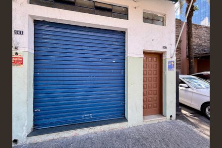 Apartamento para alugar com 105m², 2 quartos e sem vagaFachada 