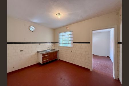 Apartamento para alugar com 105m², 2 quartos e sem vagaCozinha 