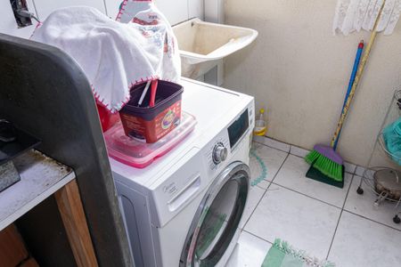 Apartamento para alugar com 46m², 2 quartos e 1 vagaÁrea de Serviço