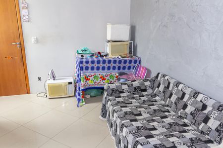 Sala de apartamento para alugar com 2 quartos, 46m² em Cosmos, Rio de Janeiro