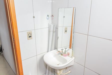 Apartamento para alugar com 46m², 2 quartos e 1 vagaBanheiro