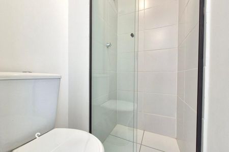 Apartamento à venda com 37m², 2 quartos e 1 vaga Apartamento à venda com 37m², 2 quartos e 1 vagaBanheiro