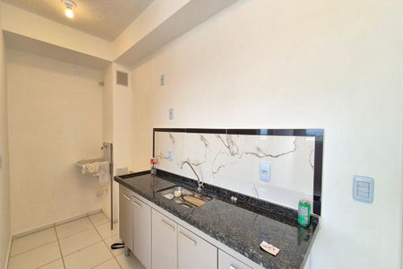 Apartamento à venda com 37m², 2 quartos e 1 vaga Apartamento à venda com 37m², 2 quartos e 1 vagaCozinha