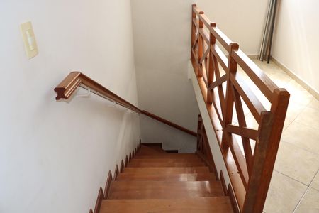 Casa para alugar com 3 quartos, 180m² em Jardim Sao Miguel, Cotia