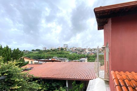 Casa à venda com 360m², 3 quartos e 2 vagas