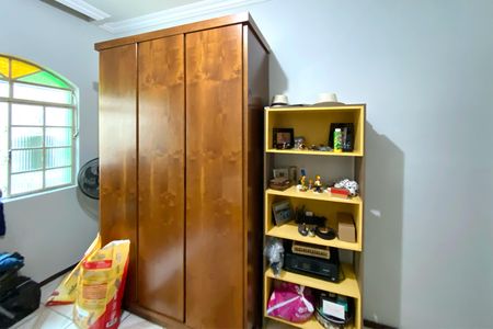 Casa à venda com 360m², 3 quartos e 2 vagas