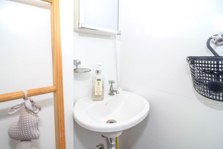 Apartamento à venda com 90m², 3 quartos e 1 vagaÁrea de Serviço