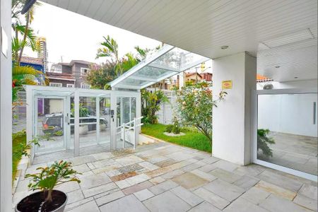 Apartamento à venda com 90m², 3 quartos e 1 vagaEntrada