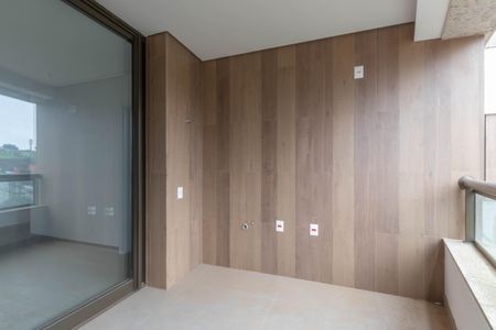 Varanda da Sala de apartamento à venda com 3 quartos, 115m² em Vila das Flores, Nova Lima