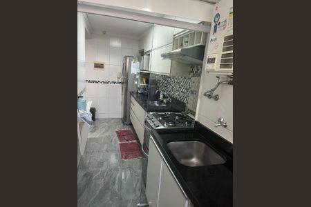Apartamento à venda com 60m², 2 quartos e 1 vagaFoto 04