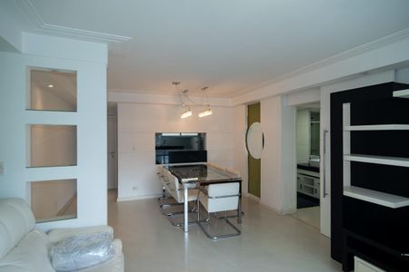 Apartamento para alugar com 110m², 3 quartos e 1 vaga