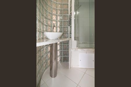 Apartamento para alugar com 110m², 3 quartos e 1 vaga