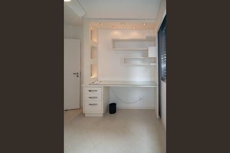 Apartamento para alugar com 110m², 3 quartos e 1 vaga