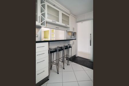 Apartamento para alugar com 110m², 3 quartos e 1 vaga