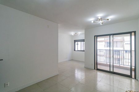 Sala de apartamento para alugar com 2 quartos, 70m² em Vila Sonia, São Paulo