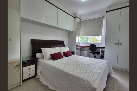 Apartamento para alugar com 68m², 2 quartos e 3 vagas
