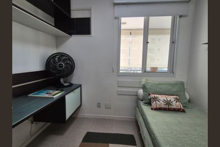 Apartamento para alugar com 68m², 2 quartos e 3 vagas