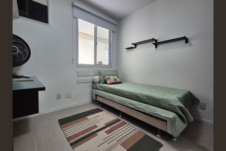Apartamento para alugar com 68m², 2 quartos e 3 vagas