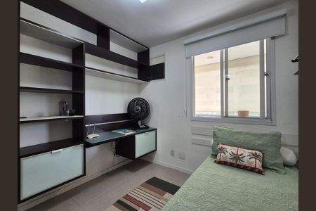Apartamento para alugar com 68m², 2 quartos e 3 vagas