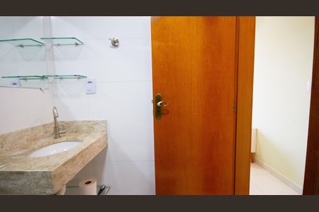Apartamento para alugar com 64m², 2 quartos e 1 vagaBanheiro da Suíte 1