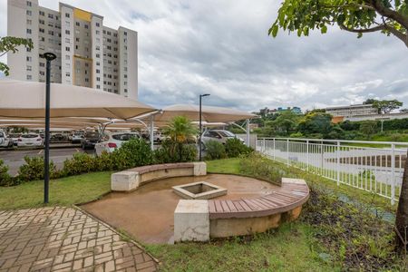 Apartamento para alugar com 52m², 2 quartos e 1 vagaÁrea comum