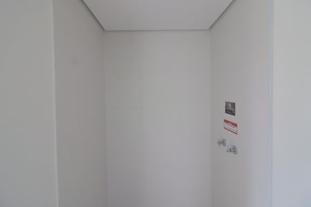 Apartamento à venda com 67m², 2 quartos e 1 vagaBanheiro 2