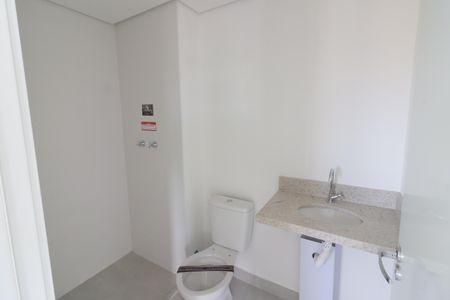 Apartamento à venda com 67m², 2 quartos e 1 vagaBanheiro 2