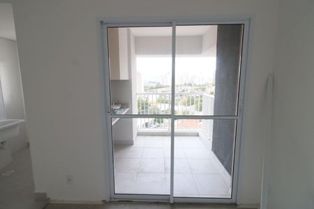 Sala de apartamento à venda com 2 quartos, 67m² em Vila Osasco, Osasco