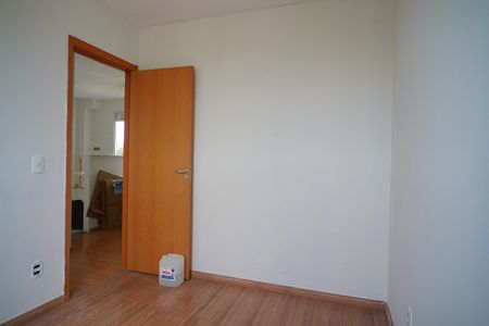 Quarto 1 de apartamento para alugar com 2 quartos, 45m² em Morro Santana, Porto Alegre