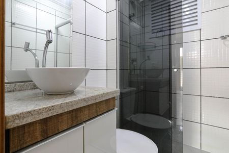 Apartamento para alugar com 60m², 2 quartos e 1 vagaBanheiro
