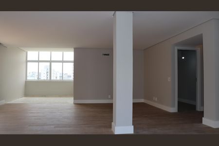 Sala de apartamento à venda com 3 quartos, 200m² em Bela Vista, São Paulo