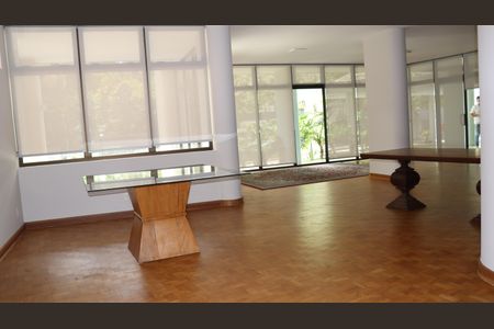 Apartamento à venda com 200m², 3 quartos e 2 vagasSalão de Festas