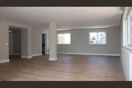 Apartamento à venda com 200m², 3 quartos e 2 vagasSala