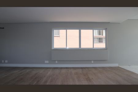 Apartamento à venda com 200m², 3 quartos e 2 vagasSala