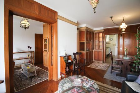 Sala de apartamento para alugar com 3 quartos, 94m² em Indianópolis, São Paulo