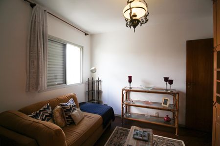 Apartamento para alugar com 94m², 3 quartos e 2 vagas Apartamento para alugar com 94m², 3 quartos e 2 vagasQuarto 1 - Reversível