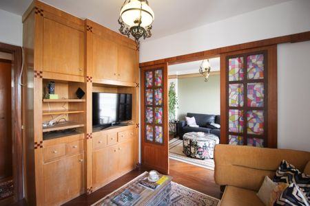 Apartamento para alugar com 94m², 3 quartos e 2 vagas Apartamento para alugar com 94m², 3 quartos e 2 vagasQuarto 1 - Reversível