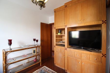 Apartamento para alugar com 94m², 3 quartos e 2 vagas Apartamento para alugar com 94m², 3 quartos e 2 vagasQuarto 1 - Reversível