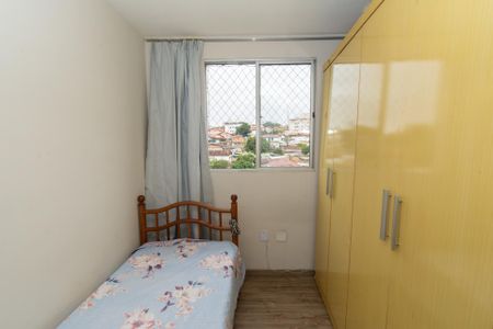 Quarto 2 de apartamento à venda com 2 quartos, 46m² em Parque Maracana, Contagem