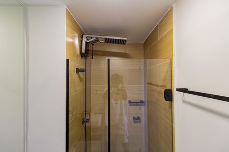 Banheiro da Suíte de apartamento para alugar com 1 quarto, 27m² em Jardim Mirante, São Paulo