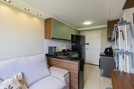 Sala/Cozinha de apartamento para alugar com 1 quarto, 27m² em Jardim Mirante, São Paulo