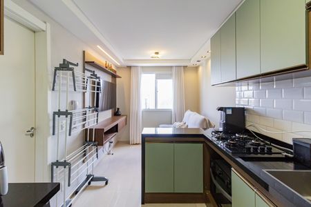 Sala/Cozinha de apartamento para alugar com 1 quarto, 27m² em Jardim Mirante, São Paulo