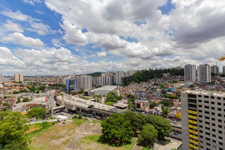 Vista da Suíte de apartamento para alugar com 1 quarto, 27m² em Jardim Mirante, São Paulo