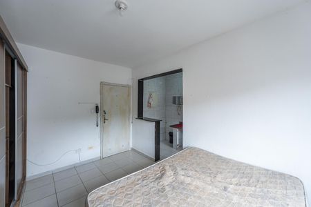 Sala e quarto de kitnet/studio para alugar com 1 quarto, 64m² em Itararé, Santos