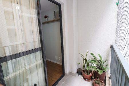 Sala de apartamento à venda com 2 quartos, 48m² em Centro, Osasco