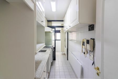 Apartamento à venda com 72m², 2 quartos e 2 vagas Apartamento à venda com 72m², 2 quartos e 2 vagasCozinha