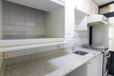 Apartamento à venda com 72m², 2 quartos e 2 vagas Apartamento à venda com 72m², 2 quartos e 2 vagasCozinha