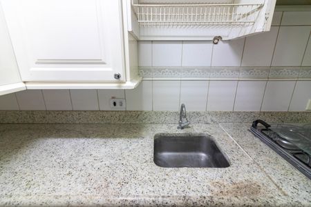 Apartamento à venda com 72m², 2 quartos e 2 vagas Apartamento à venda com 72m², 2 quartos e 2 vagasCozinha